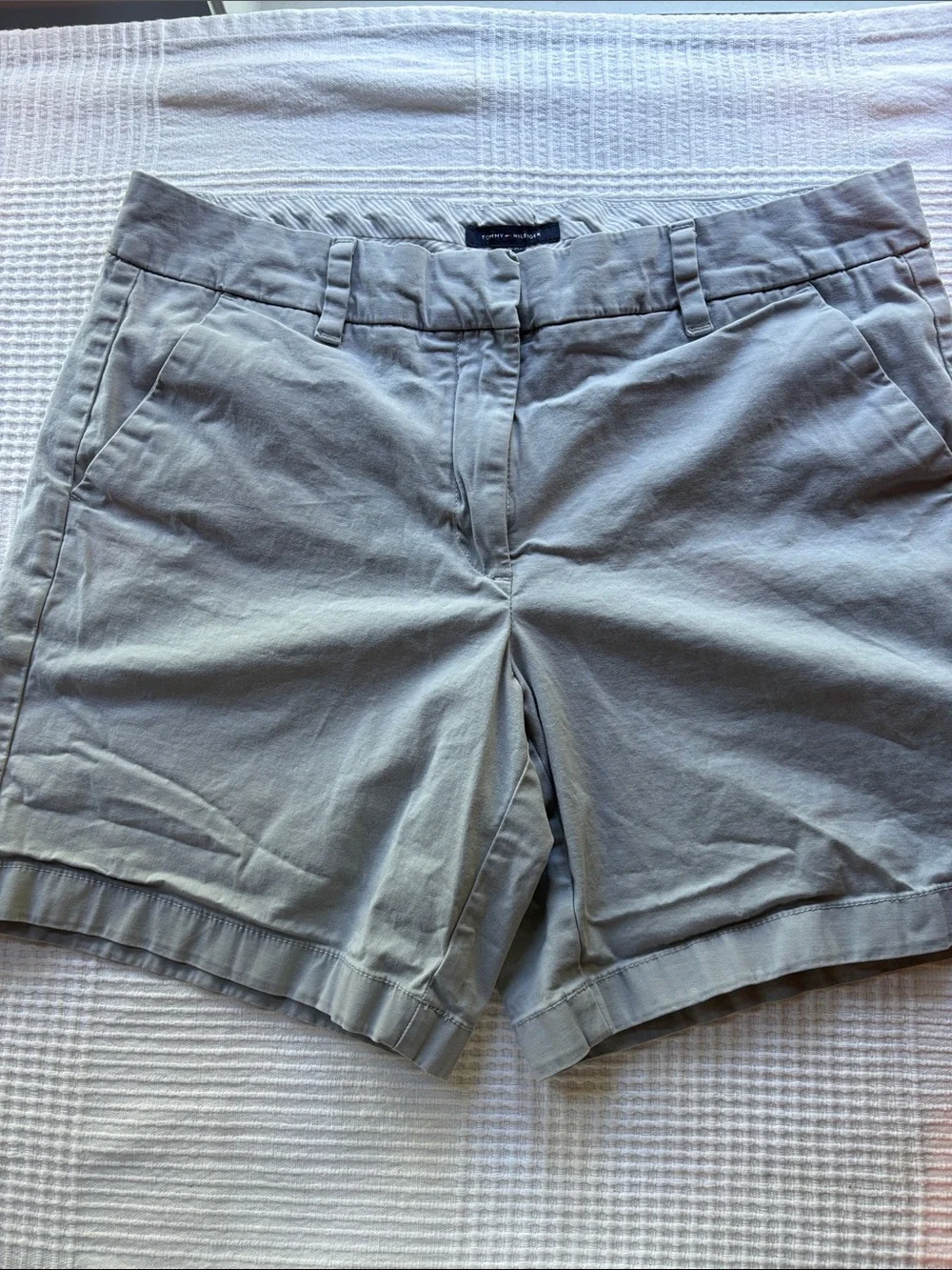 Tommy Hilfiger Light Gray Cotton Chino Shorts - Picture 1 of 4